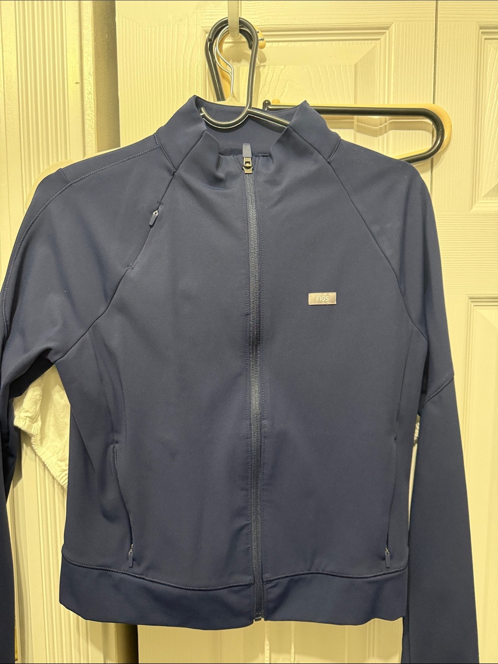 Figs Women's Navy Full-Zip Bomber Jacket